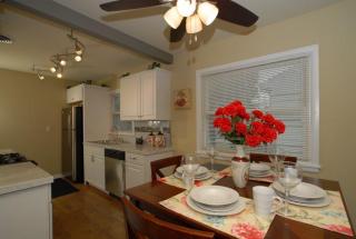 5431 Crawford Ave, Milwaukee, WI 53220-2057