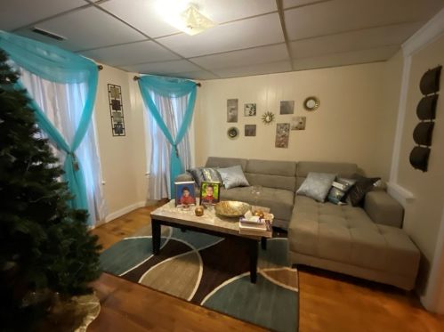 30 Cohasset St, Worcester MA 01604-4762 exterior