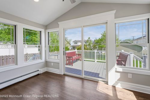 908 13th Ave, Belmar NJ  07719-2805 exterior