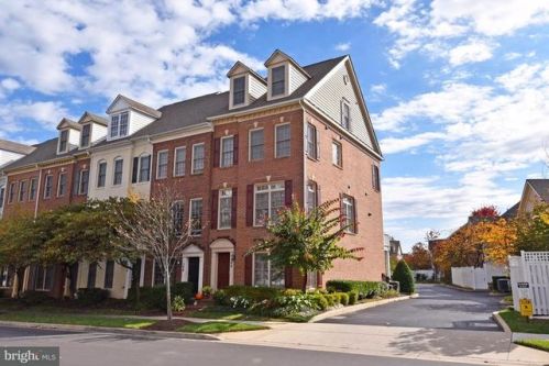 506 Casey Ln, Rockville MD  20850-7744 exterior