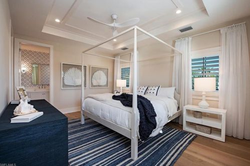 125 18 Ave, Naples FL 34120-0035 exterior