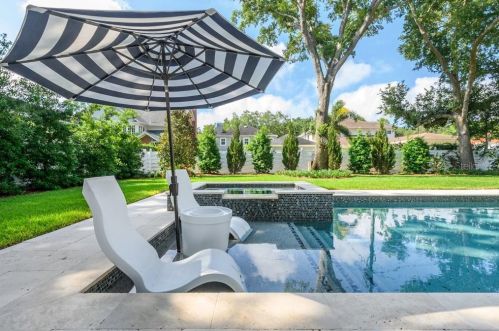 305 Hanna Ave, Tampa FL  33604-6633 exterior