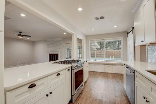 3316 Arawak Pl, Dallas TX 75234-2201 exterior