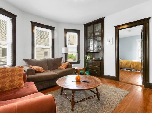 82 Elmira St, Boston MA exterior