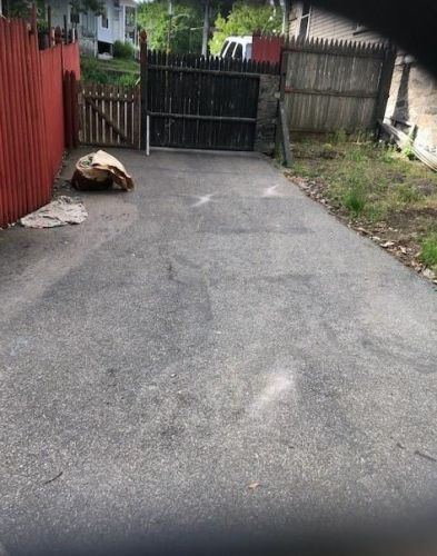 604 Blackstone St, Woonsocket RI  02895-1802 exterior