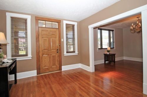 2400 Allender Ave, Pittsburgh PA 15220-3906 exterior