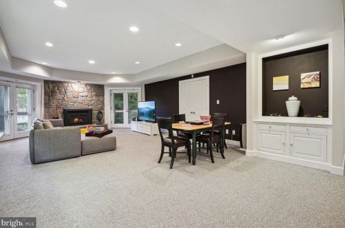 9906 Avenel Farm Dr, Rockville MD 20854-5410 exterior