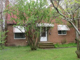 4273 Bayard Rd, Cleveland OH  44121-3121 exterior