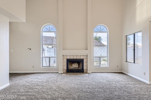 19045 31 Pl, Phoenix AZ 85050-2522 exterior