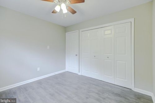 8901 Linton Ln, Alexandria VA 22308-2438 exterior