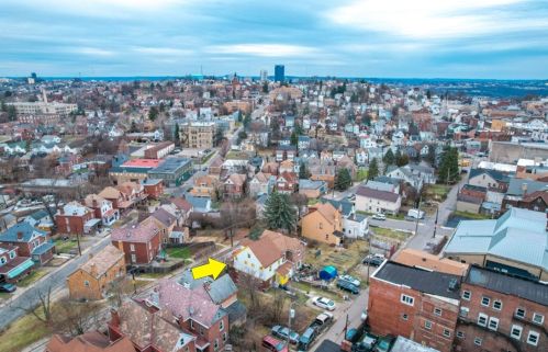 36 Grape St, Pittsburgh PA  15210-2022 exterior