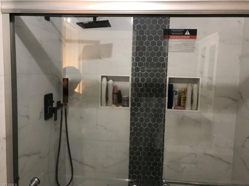 5449 Hunter Blvd, Naples FL 34116-5565 exterior