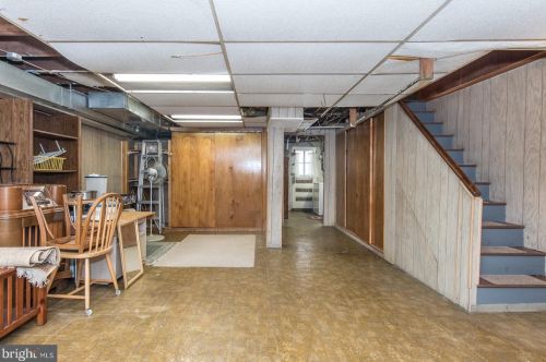 4030 Bleigh Ave, Philadelphia PA 19111-3617 exterior