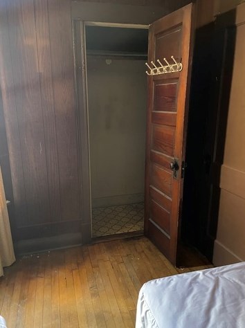 3303 Claremont Ave, Chicago IL 60620-5923 exterior