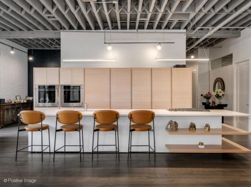 420 Grand Ave, Chicago IL 60612-1144 exterior