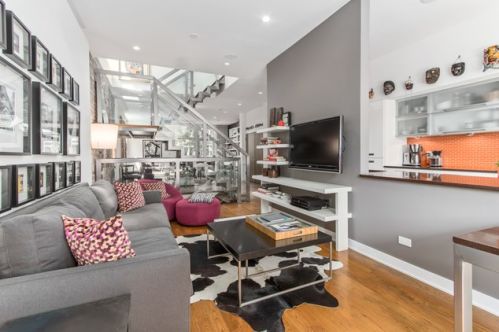 2131 Moffat St, Chicago IL 60647-4313 exterior