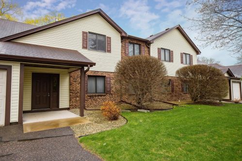 1002 Heritage Ct, Saint Paul, MN 55127-3661