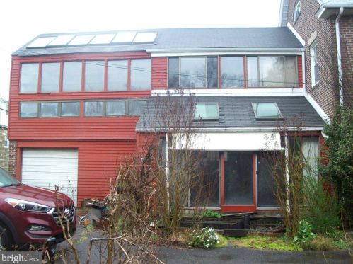 6608 2nd St, Philadelphia PA  19126-3101 exterior