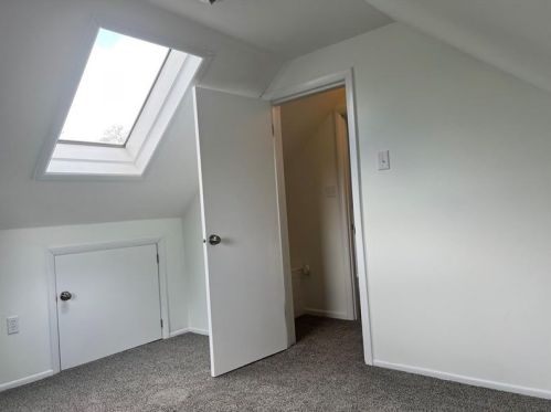 1414 Jefferson Hts Rd, Pittsburgh PA 15235-5220 exterior