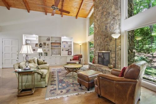 95 Cliffcreek Trce, Atlanta, GA 30350-2702