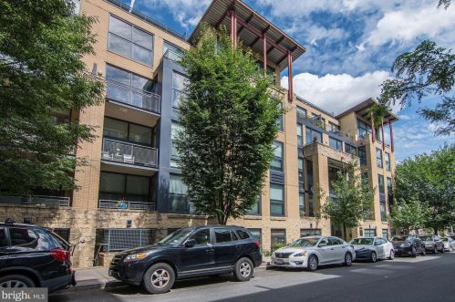 2301 Champlain St, Washington, DC 20009-8700