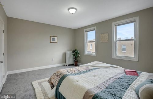 5912 Leithgow St, Philadelphia PA 19123-1420 exterior