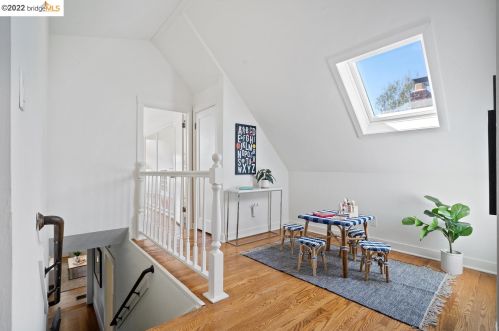 2906 Hillegass Ave, Berkeley CA 94705-2212 exterior