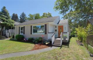 825 94th St, Seattle WA  98115-2824 exterior