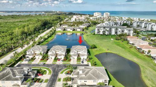 702 Southstar Dr, Fort Pierce FL 34949-9120 exterior