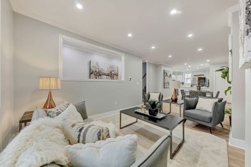 5334 Kincaid St, Pittsburgh PA  15224-1241 exterior