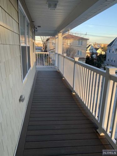 45 Summit Ave, Outwater NJ  07026-2813 exterior