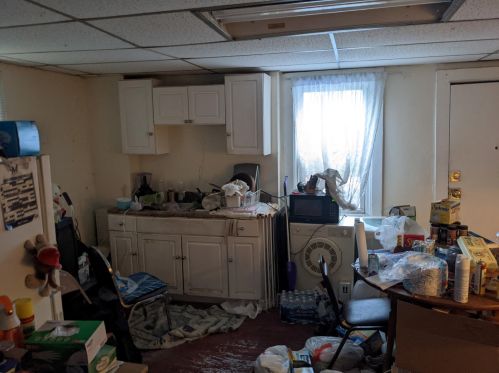 2053 6th St, Milwaukee WI 53204-3915 exterior