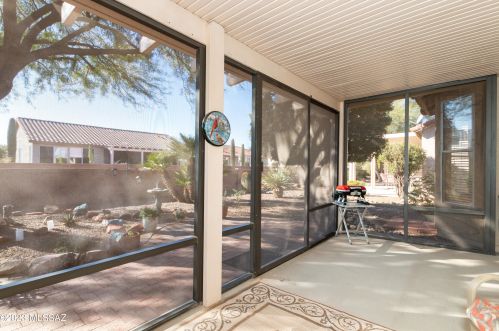 7655 Summer Scene Dr, Tucson AZ  85743-5184 exterior