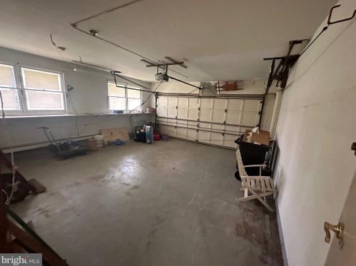 3750 Wheatsheaf Rd, Huntingdon Valley PA  19006-2810 exterior