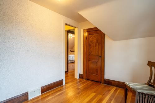 2524 Lefeber Ave, Milwaukee WI 53213-1222 exterior