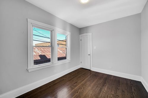 111 11 Ave, Broadview IL 60153-1959 exterior