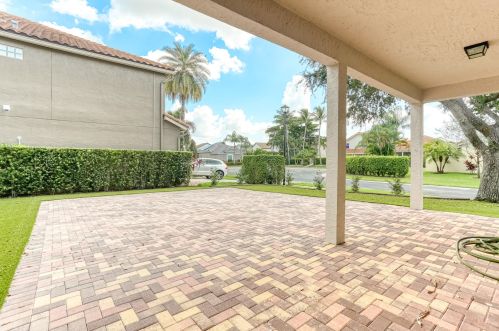 10911 Ln Salinas Cir, Boca Raton FL 33428-1238 exterior