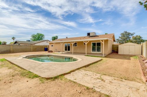 311 Palomino Dr, Chandler AZ  85225-2645 exterior