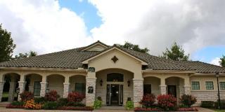 1531 Duncanville Rd, Dallas TX  75211-6581 exterior