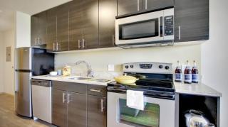 4219 Othello St, Seattle WA  98118-2126 exterior