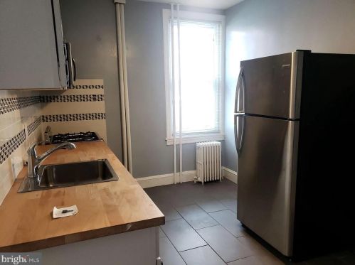 1366 Columbia Ave, Philadelphia PA 19125-2602 exterior