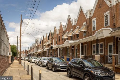 2347 American St, Philadelphia PA 19133-0034 exterior