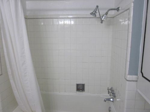 2877 72nd St, Milwaukee WI  53219-2959 exterior