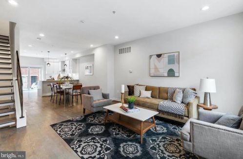 2034 Ellsworth St, Philadelphia PA  19146-2826 exterior