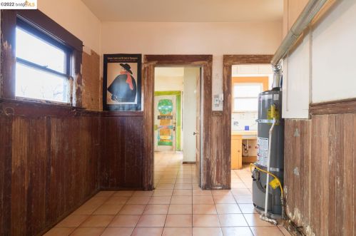 2318 Webster St, Berkeley CA 94705-2550 exterior