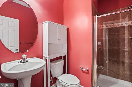 2139 Little Sorrel Way, Silver Spring MD 20902-2893 exterior