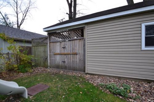 1745 102 St, Chicago IL 60643-2027 exterior