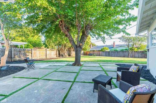 4668 Springwood Way, Concord CA  94521-2046 exterior