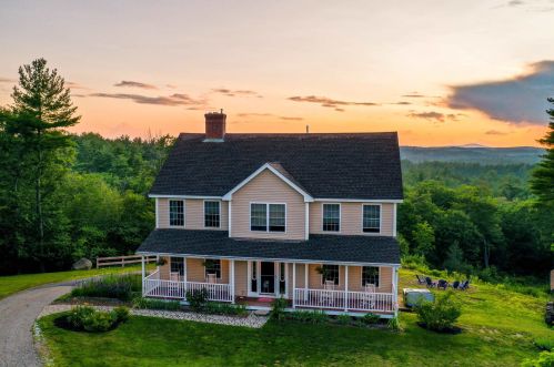 79 Clearview Dr, Concord, NH 03304-3603