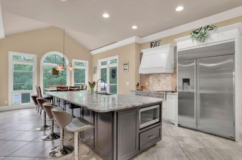 8069 Kenstone Ct, Atlanta GA 30350-4160 exterior